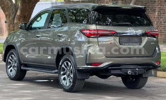Acheter Occasion Voiture Toyota Fortuner Autre à Harare, Harare Acheter Occasion Voiture Toyota Fortuner Autre à Harare, Harare