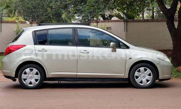 Acheter Occasion Voiture Nissan Tiida Autre à Harare, Harare Acheter Occasion Voiture Nissan Tiida Autre à Harare, Harare