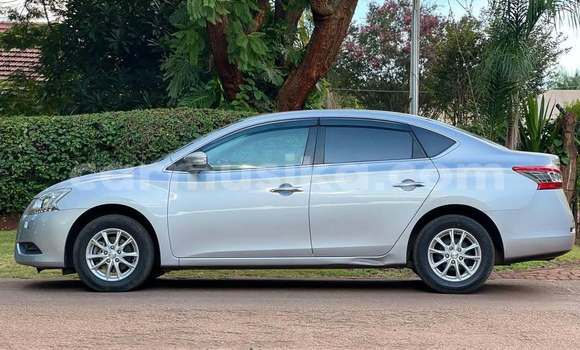 Acheter Occasion Voiture Nissan Sylphy Blanc à Harare, Harare Acheter Occasion Voiture Nissan Sylphy Blanc à Harare, Harare