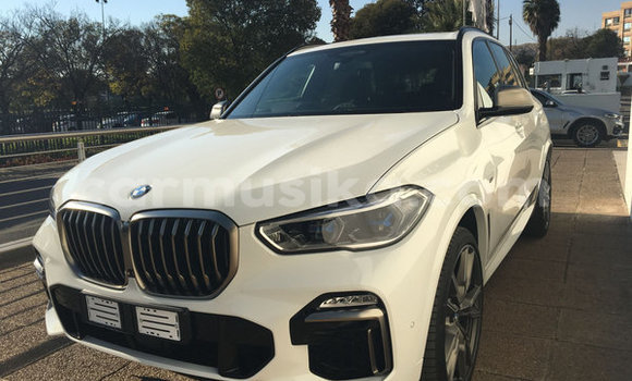 Nunua Ilio tumika BMW X5 Nyeupe Gari ndani ya Beitbridge nchini Matabeleland Kusini Nunua Ilio tumika BMW X5 Nyeupe Gari ndani ya Beitbridge nchini Matabeleland Kusini