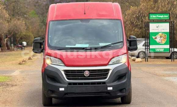 Nunua Ilio tumika Fiat Duna Nyekundu Gari ndani ya Harare nchini Harare