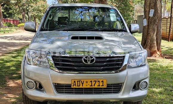 Tenga Tsaru Toyota Hilux Zvimwe Mota in Harare in Harare