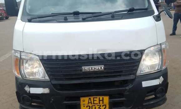 Buy Used Isuzu Florian White Car in Harare in Harare