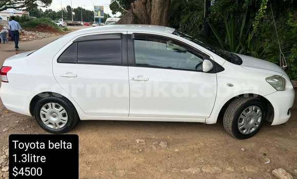 Nunua Ilio tumika Toyota Belta Nyeupe Gari ndani ya Harare nchini Harare Nunua Ilio tumika Toyota Belta Nyeupe Gari ndani ya Harare nchini Harare