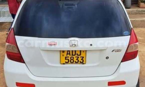 Tenga Tsaru Honda Fit Chena Mota in Harare in Harare Tenga Tsaru Honda Fit Chena Mota in Harare in Harare