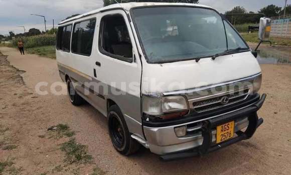 Tenga Tsaru Toyota Hiace Zvimwe Mota in Harare in Harare Tenga Tsaru Toyota Hiace Zvimwe Mota in Harare in Harare