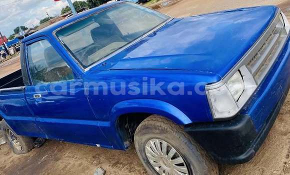 Acheter Occasion Voiture Mazda B–series Bleu à Harare, Harare Acheter Occasion Voiture Mazda B–series Bleu à Harare, Harare
