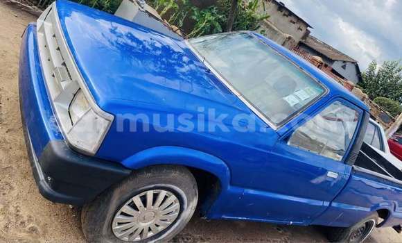 Acheter Occasion Voiture Mazda B–series Bleu à Harare, Harare Acheter Occasion Voiture Mazda B–series Bleu à Harare, Harare