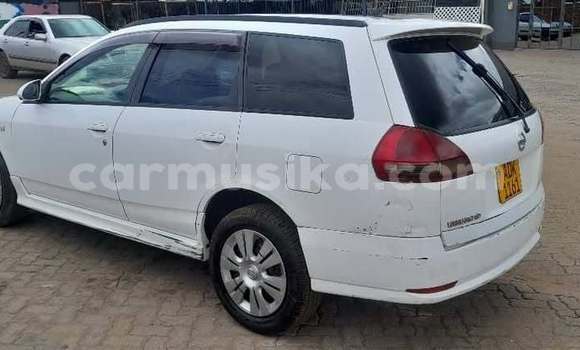 Acheter Occasion Voiture Nissan Wingroad Blanc à Harare, Harare Acheter Occasion Voiture Nissan Wingroad Blanc à Harare, Harare
