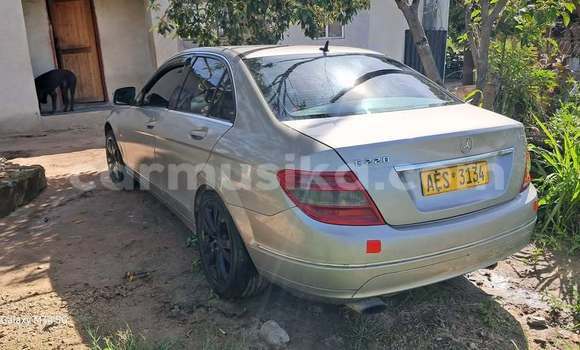 Tenga Tsaru Mercedes‒Benz C–Class Zvimwe Mota in Harare in Harare Tenga Tsaru Mercedes‒Benz C–Class Zvimwe Mota in Harare in Harare