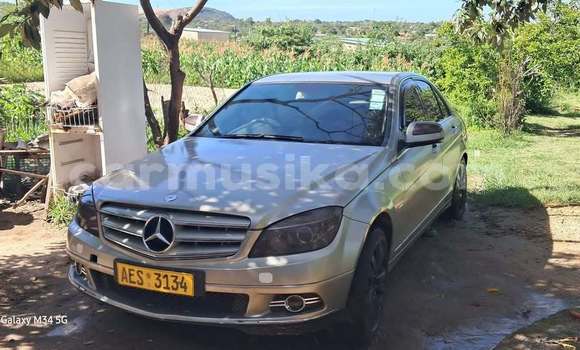 Tenga Tsaru Mercedes‒Benz C–Class Zvimwe Mota in Harare in Harare Tenga Tsaru Mercedes‒Benz C–Class Zvimwe Mota in Harare in Harare
