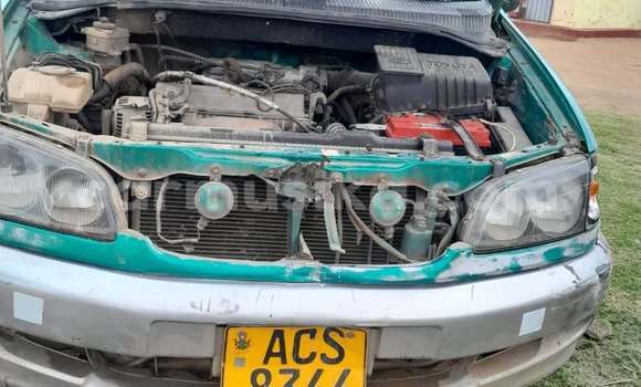 Acheter Occasion Voiture Toyota Ipsum Vert à Harare, Harare Acheter Occasion Voiture Toyota Ipsum Vert à Harare, Harare