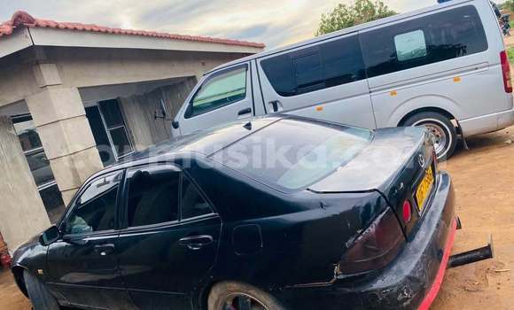 Tenga Tsaru Toyota Altezza Nhema Mota in Harare in Harare Tenga Tsaru Toyota Altezza Nhema Mota in Harare in Harare