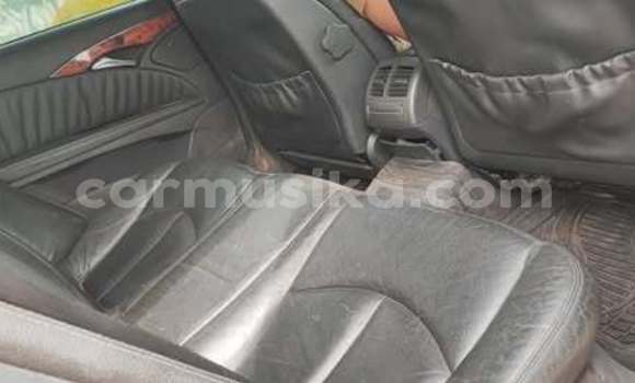 Acheter Occasion Voiture Mercedes-Benz E-Classe Autre à Harare, Harare Acheter Occasion Voiture Mercedes-Benz E-Classe Autre à Harare, Harare