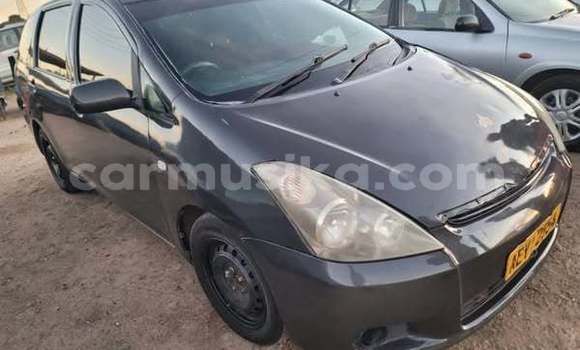 Nunua Ilio tumika Toyota Wish Nyeusi Gari ndani ya Harare nchini Harare
