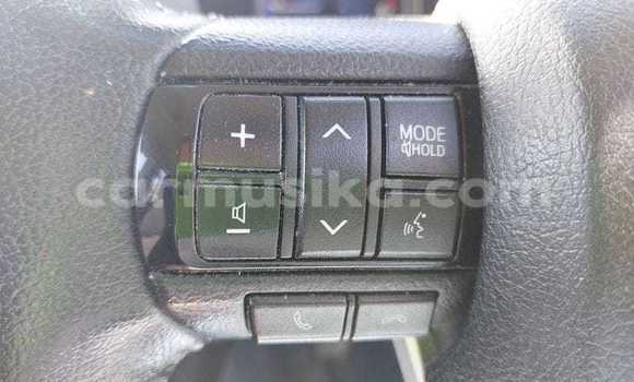 Acheter Occasion Voiture Toyota Hilux Blanc à Beitbridge, Matabeleland South Acheter Occasion Voiture Toyota Hilux Blanc à Beitbridge, Matabeleland South