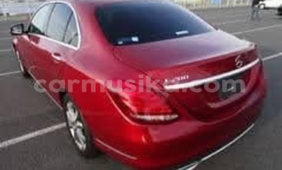 Acheter Occasion Voiture Mercedes‒Benz C–Class Rouge à Beitbridge, Matabeleland South Acheter Occasion Voiture Mercedes‒Benz C–Class Rouge à Beitbridge, Matabeleland South