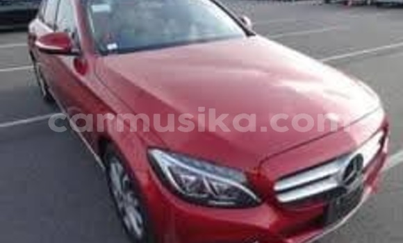 Acheter Occasion Voiture Mercedes‒Benz C–Class Rouge à Beitbridge, Matabeleland South Acheter Occasion Voiture Mercedes‒Benz C–Class Rouge à Beitbridge, Matabeleland South