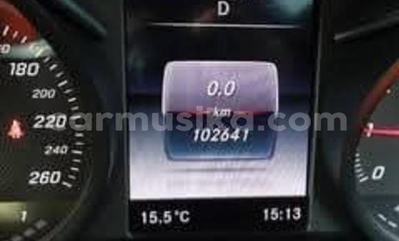 Acheter Occasion Voiture Mercedes‒Benz C–Class Rouge à Beitbridge, Matabeleland South Acheter Occasion Voiture Mercedes‒Benz C–Class Rouge à Beitbridge, Matabeleland South