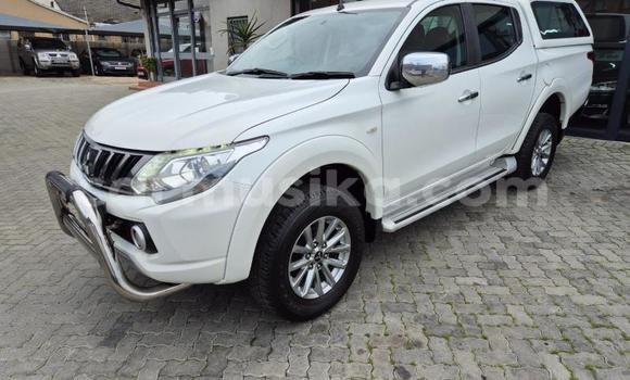Tenga Tsaru Mitsubishi Triton Chena Mota in Harare in Harare Tenga Tsaru Mitsubishi Triton Chena Mota in Harare in Harare