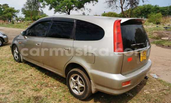 Acheter Occasion Voiture Honda Stream Beige à Harare, Harare