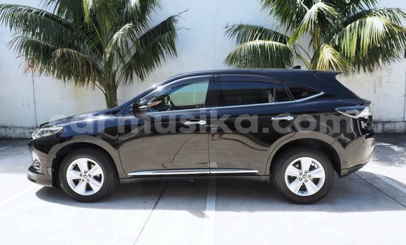 Buy Used Toyota Harrier Red Car in Harare in Harare Buy Used Toyota Harrier Red Car in Harare in Harare