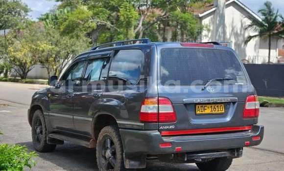 Nunua Ilio tumika Toyota Land Cruiser Prado Nyingine Gari ndani ya Harare nchini Harare Nunua Ilio tumika Toyota Land Cruiser Prado Nyingine Gari ndani ya Harare nchini Harare