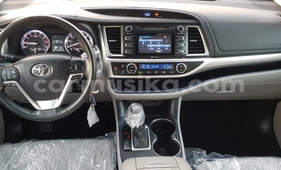 Tenga Imported Toyota Highlander Zvimwe Mota in Import - Dubai in Harare Tenga Imported Toyota Highlander Zvimwe Mota in Import - Dubai in Harare