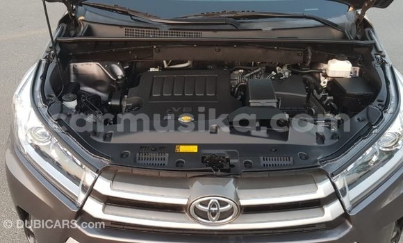 Tenga Imported Toyota Highlander Zvimwe Mota in Import - Dubai in Harare Tenga Imported Toyota Highlander Zvimwe Mota in Import - Dubai in Harare