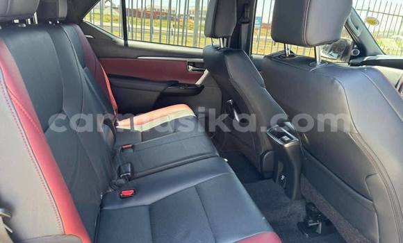 Acheter Occasion Voiture Toyota Fortuner Blanc à Harare, Harare Acheter Occasion Voiture Toyota Fortuner Blanc à Harare, Harare
