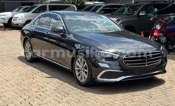 Buy Used Mercedes‒Benz E–Class Black Car in Harare in Harare