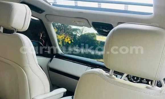 Acheter Occasion Voiture Land Rover Range Rover Vogue Noir à Harare, Harare Acheter Occasion Voiture Land Rover Range Rover Vogue Noir à Harare, Harare