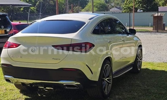 Acheter Occasion Voiture Mercedes‒Benz GLE Blanc à Harare, Harare Acheter Occasion Voiture Mercedes‒Benz GLE Blanc à Harare, Harare