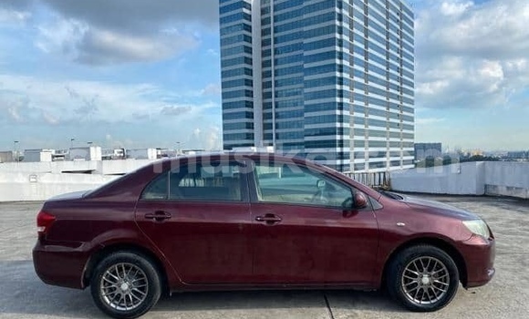 Tenga Tsaru Toyota Axio Tsvuku Mota in Beitbridge in Matabeleland South Tenga Tsaru Toyota Axio Tsvuku Mota in Beitbridge in Matabeleland South