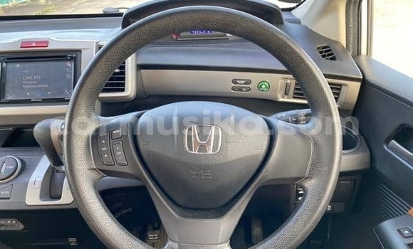 Nunua Ilio tumika Honda Freed Fedha Gari ndani ya Beitbridge nchini Matabeleland Kusini Nunua Ilio tumika Honda Freed Fedha Gari ndani ya Beitbridge nchini Matabeleland Kusini