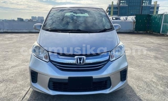 Nunua Ilio tumika Honda Freed Fedha Gari ndani ya Beitbridge nchini Matabeleland Kusini Nunua Ilio tumika Honda Freed Fedha Gari ndani ya Beitbridge nchini Matabeleland Kusini