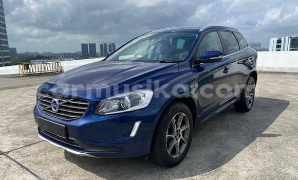 Nunua Ilio tumika Volvo XC60 Bluu Gari ndani ya Beitbridge nchini Matabeleland Kusini