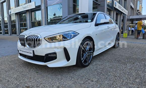 Buy Used BMW 1-Series White Car in Harare in Harare Buy Used BMW 1-Series White Car in Harare in Harare
