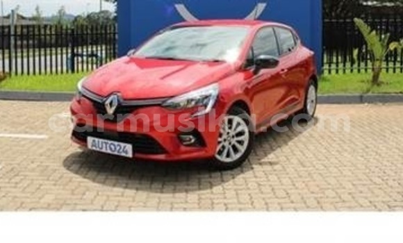 Tenga Tsaru Renault Clio Tsvuku Mota in Harare in Harare Tenga Tsaru Renault Clio Tsvuku Mota in Harare in Harare