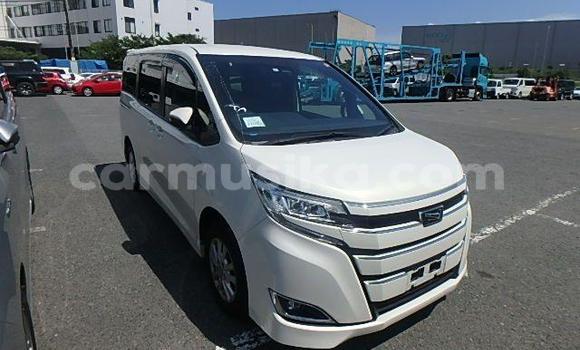 Buy Used Toyota Alphard White Car in Beitbridge in Matabeleland South Buy Used Toyota Alphard White Car in Beitbridge in Matabeleland South