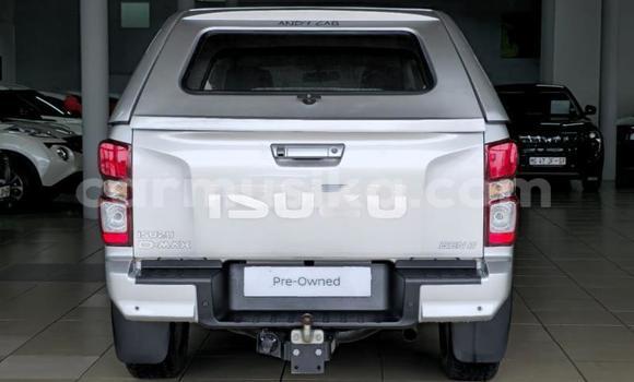 Acheter Occasion Voiture Isuzu D–MAX Gris à Beitbridge, Matabeleland South Acheter Occasion Voiture Isuzu D–MAX Gris à Beitbridge, Matabeleland South