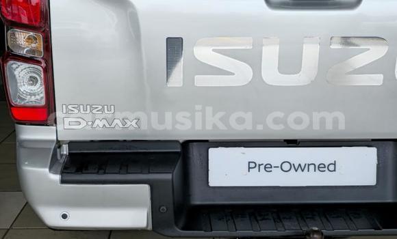 Acheter Occasion Voiture Isuzu D–MAX Gris à Beitbridge, Matabeleland South Acheter Occasion Voiture Isuzu D–MAX Gris à Beitbridge, Matabeleland South