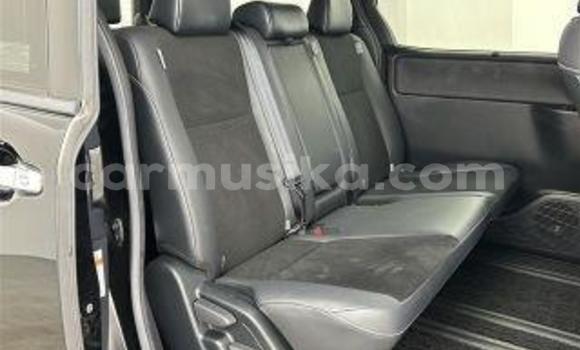 Acheter Occasion Voiture Toyota Noah Gris à Beitbridge, Matabeleland South Acheter Occasion Voiture Toyota Noah Gris à Beitbridge, Matabeleland South