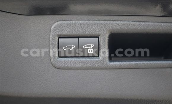 Acheter Occasion Voiture Toyota Harrier Noir à Beitbridge, Matabeleland South Acheter Occasion Voiture Toyota Harrier Noir à Beitbridge, Matabeleland South