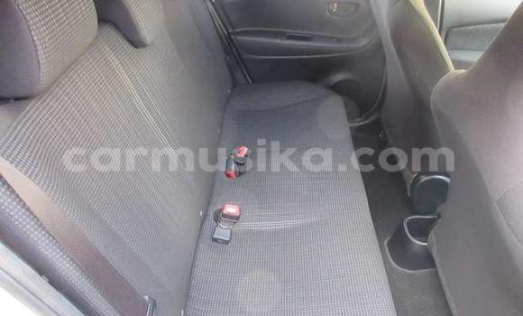 Tenga Tsaru Toyota Vitz Chena Mota in Avondale in Harare Tenga Tsaru Toyota Vitz Chena Mota in Avondale in Harare