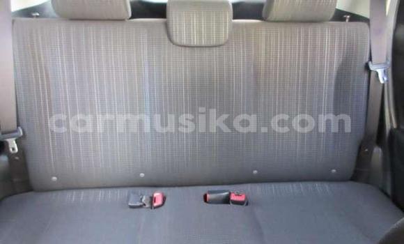 Tenga Tsaru Toyota Vitz Chena Mota in Avondale in Harare Tenga Tsaru Toyota Vitz Chena Mota in Avondale in Harare