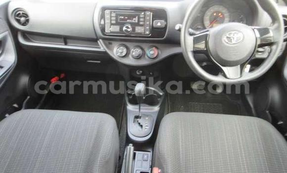 Tenga Tsaru Toyota Vitz Chena Mota in Avondale in Harare Tenga Tsaru Toyota Vitz Chena Mota in Avondale in Harare