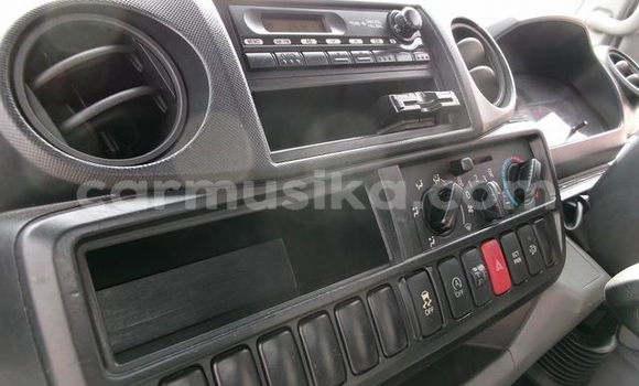 Acheter Occasion Voiture Toyota Dyna Blanc à Chegutu, Mashonaland West Acheter Occasion Voiture Toyota Dyna Blanc à Chegutu, Mashonaland West