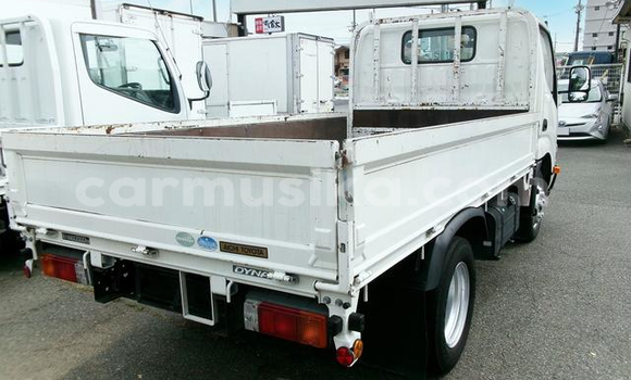 Acheter Occasion Voiture Toyota Dyna Blanc à Chegutu, Mashonaland West Acheter Occasion Voiture Toyota Dyna Blanc à Chegutu, Mashonaland West