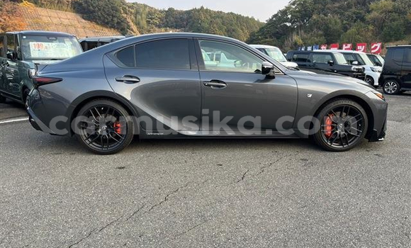 Tenga Tsaru Lexus IS Sirivha Mota in Avondale in Harare Tenga Tsaru Lexus IS Sirivha Mota in Avondale in Harare